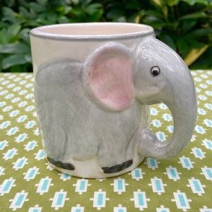 Vintage Elephant Mug Mama Elephant and Babies Mug